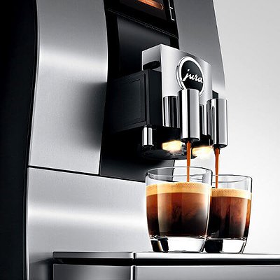 Koffieautomaat JURA Z6 Aluminium Detail Inschenken